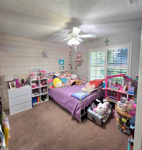 1364 Dove St, Los Banos, CA 93635