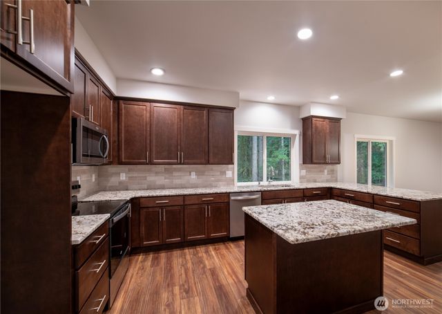 8684 Trillium Lane, Concrete, WA 98237