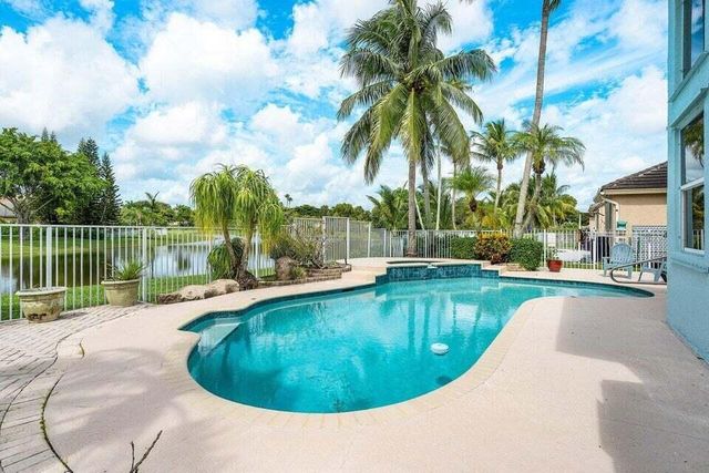 12437 Antille Drive, Boca Raton, FL 33428