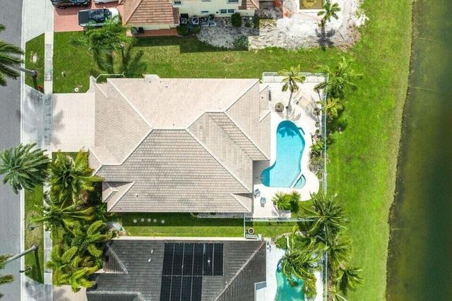 12437 Antille Drive, Boca Raton, FL 33428