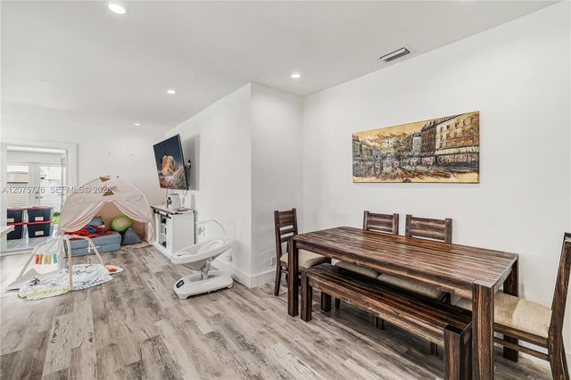 2801 NW 6th Street, Miami, FL 33125
