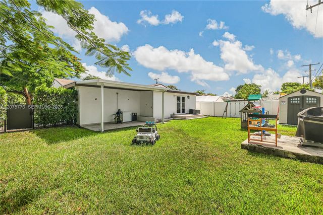 2801 NW 6th Street, Miami, FL 33125
