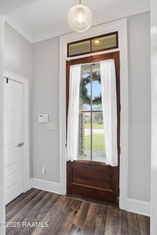 616 Beacon Drive, Youngsville, LA 70592