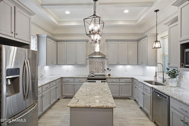 616 Beacon Drive, Youngsville, LA 70592