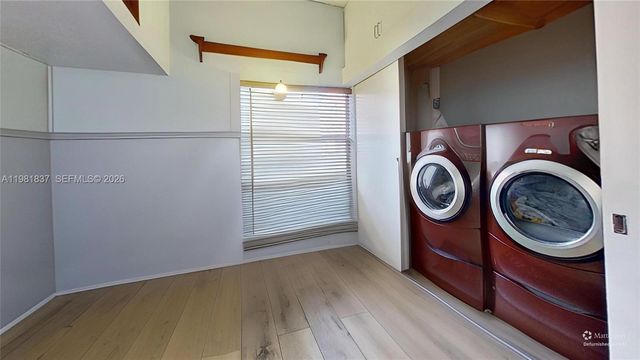 3760 Westminster St, Hollywood, FL 33021