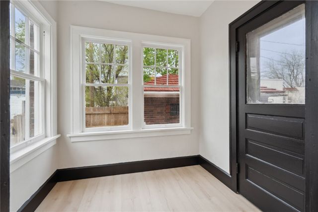 371 20th Street SE, Cedar Rapids, IA 52403