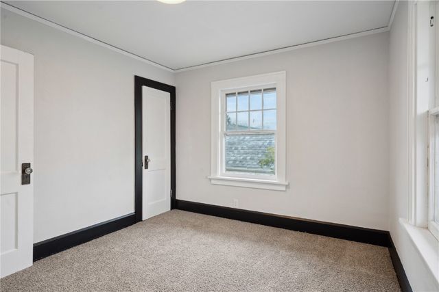 371 20th Street SE, Cedar Rapids, IA 52403