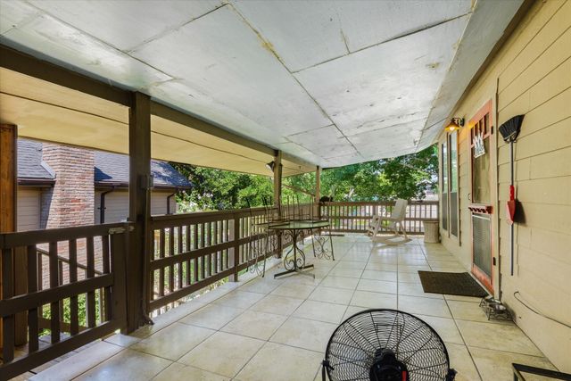 1021 Ave Avenue E, Bacliff, TX 77518