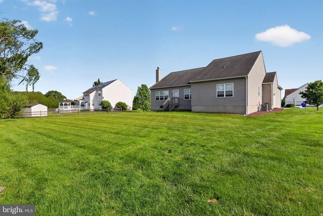 5 BASALT ST, Townsend, DE 19734