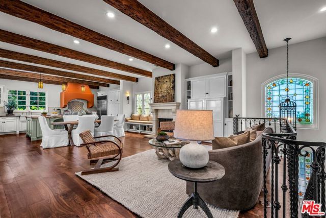 4134 Murietta Avenue, Sherman Oaks, CA 91423