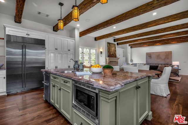 4134 Murietta Avenue, Sherman Oaks, CA 91423
