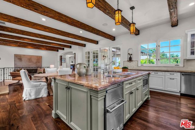 4134 Murietta Avenue, Sherman Oaks, CA 91423