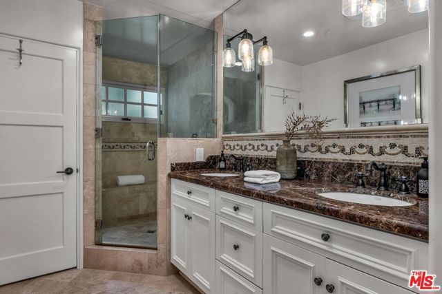 4134 Murietta Avenue, Sherman Oaks, CA 91423