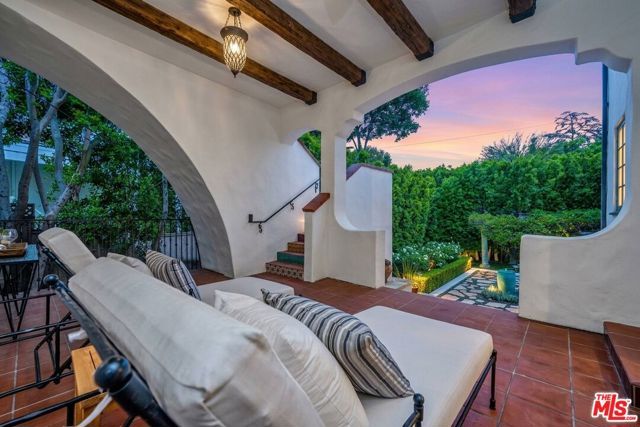 4134 Murietta Avenue, Sherman Oaks, CA 91423