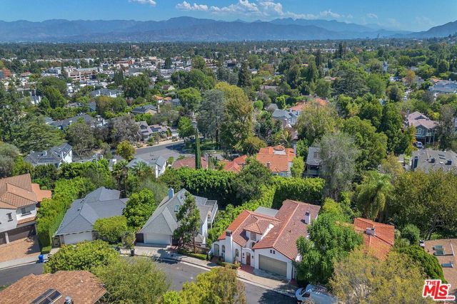 4134 Murietta Avenue, Sherman Oaks, CA 91423