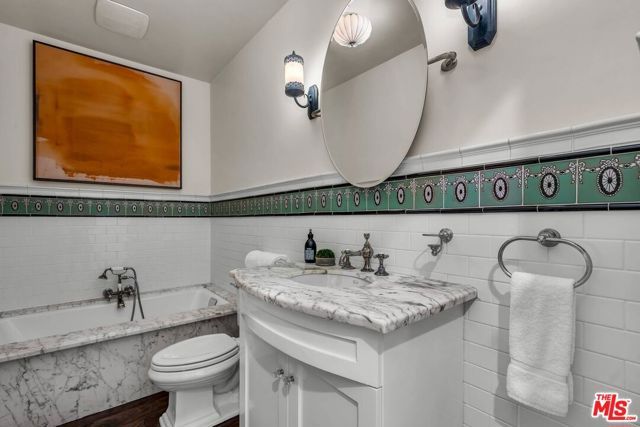 4134 Murietta Avenue, Sherman Oaks, CA 91423