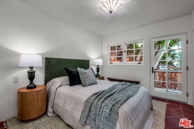 4134 Murietta Avenue, Sherman Oaks, CA 91423
