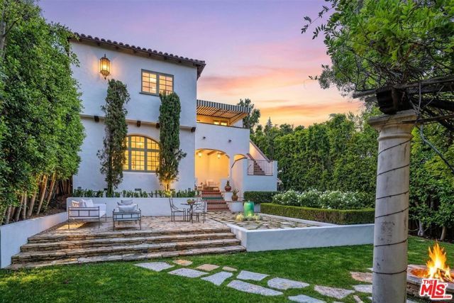 4134 Murietta Avenue, Sherman Oaks, CA 91423