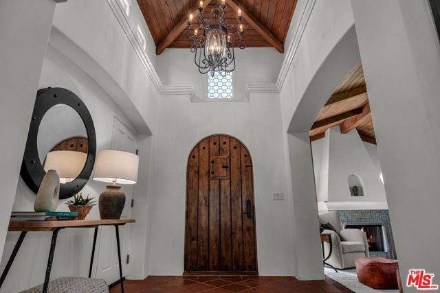 4134 Murietta Avenue, Sherman Oaks, CA 91423