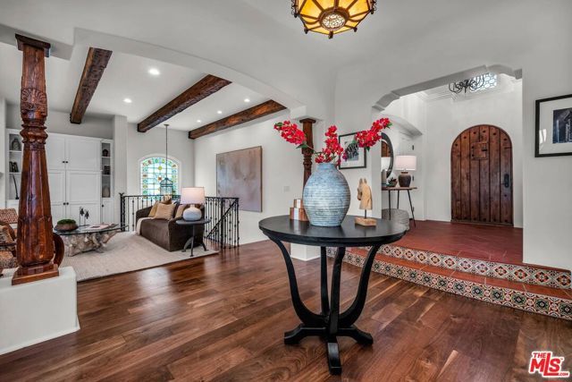 4134 Murietta Avenue, Sherman Oaks, CA 91423