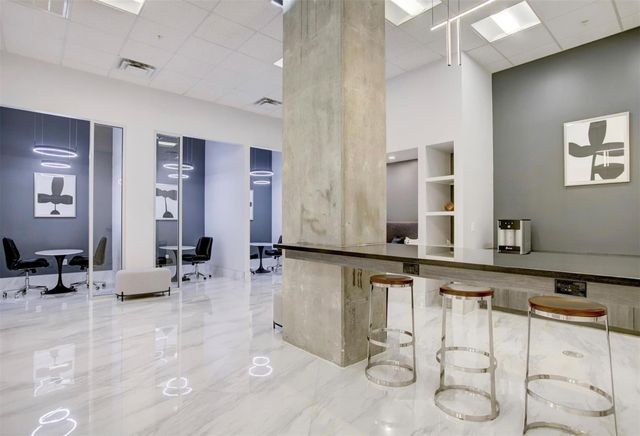 5925 Almeda Road 11509, Houston, TX 77004