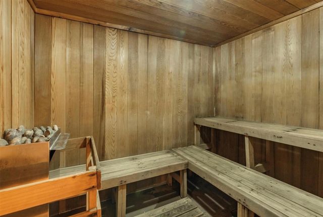 5925 Almeda Road 11509, Houston, TX 77004