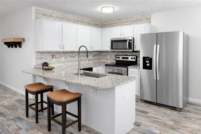 2930 Twin County Street, Springdale, AR 72764