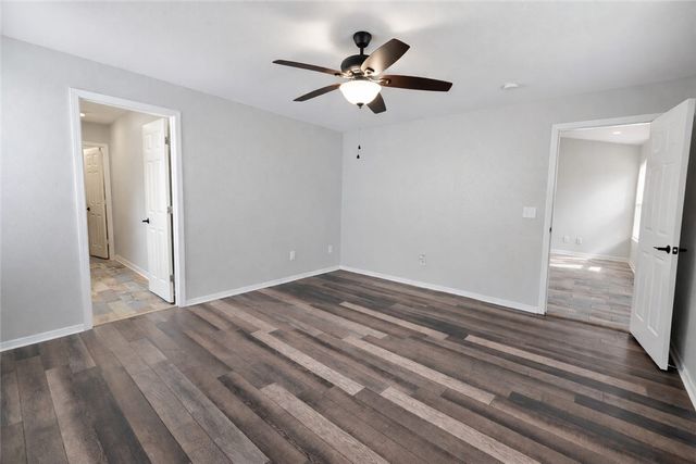 2930 Twin County Street, Springdale, AR 72764