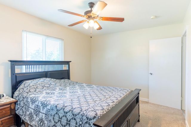 4446 E Brentwood Avenue, Fresno, CA 93703