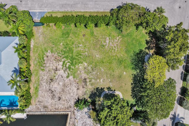 607 3RD KEY Drive, Fort Lauderdale, FL 33304