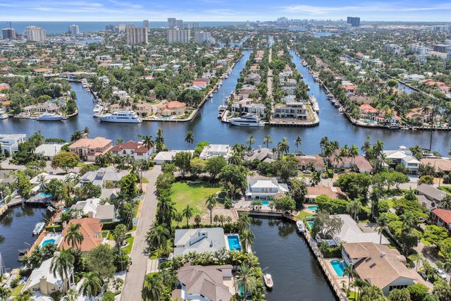 607 3RD KEY Drive, Fort Lauderdale, FL 33304