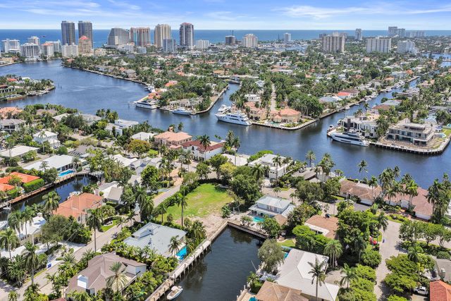 607 3RD KEY Drive, Fort Lauderdale, FL 33304