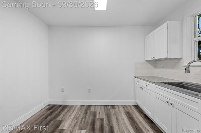 15828 Cruse Street, Detroit, MI 48227