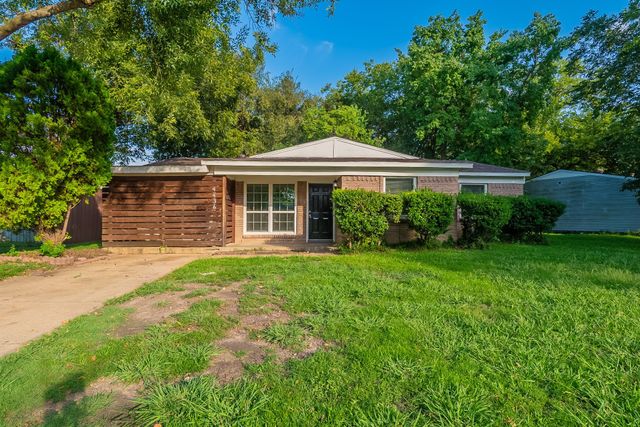 4436 Scottsdale Drive, Mesquite, TX 75150