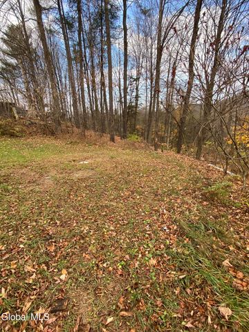 31 Smith Street, Warrensburg, NY 12885