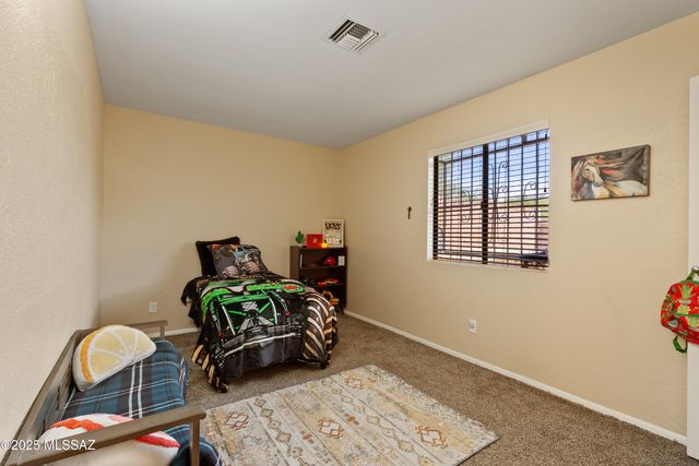 6850 N De Chelly Loop, Tucson, AZ 85741