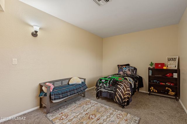 6850 N De Chelly Loop, Tucson, AZ 85741