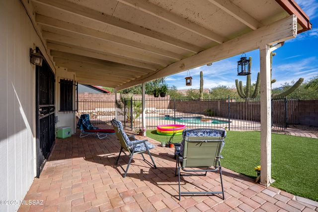 6850 N De Chelly Loop, Tucson, AZ 85741
