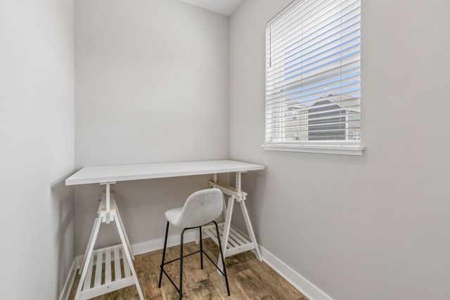 17061 Doppler Lane, Lakeville, MN 55044