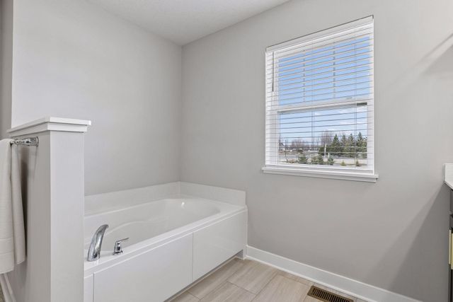 17061 Doppler Lane, Lakeville, MN 55044