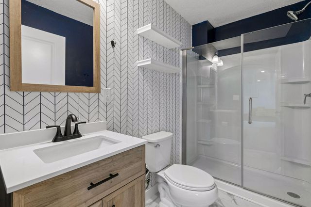 17061 Doppler Lane, Lakeville, MN 55044