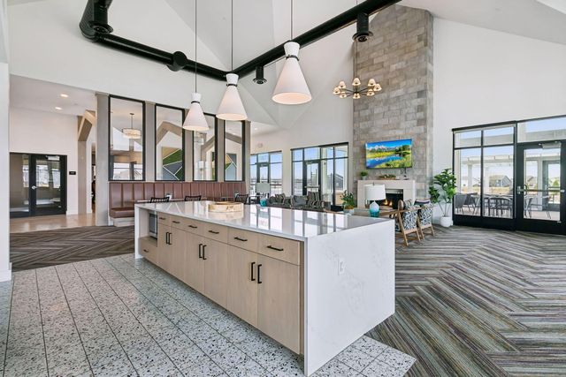 17061 Doppler Lane, Lakeville, MN 55044