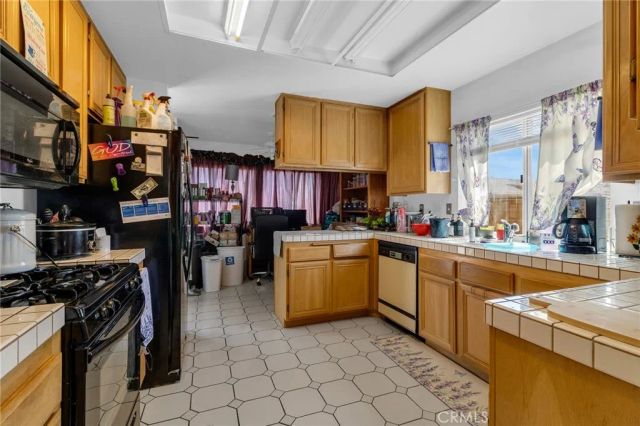 12941 Bullet Avenue, Victorville, CA 92392