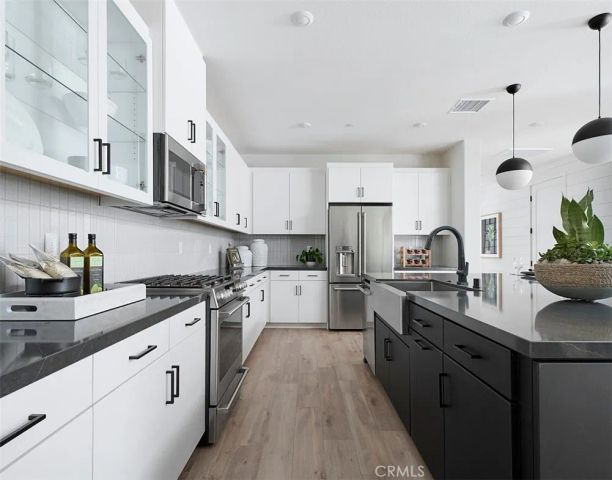 18184 Aerie Way, Canyon Country, CA 91350