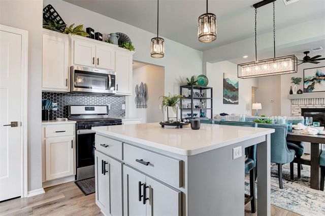 15924 Flat Hill Lane, Oklahoma City, OK 73170