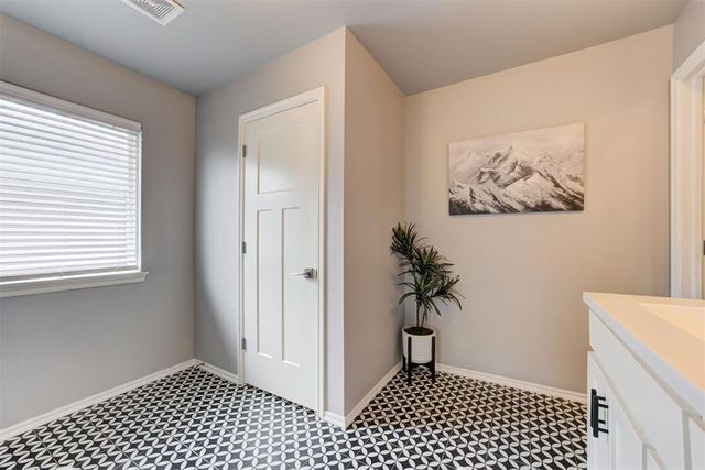 15924 Flat Hill Lane, Oklahoma City, OK 73170