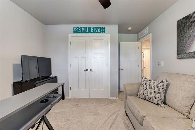 15924 Flat Hill Lane, Oklahoma City, OK 73170