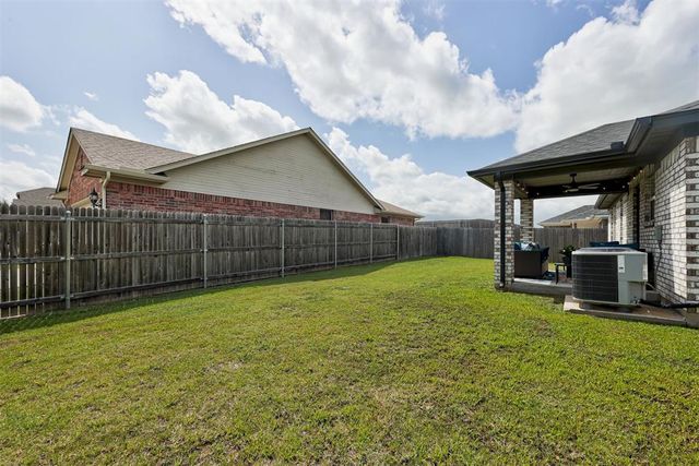 15924 Flat Hill Lane, Oklahoma City, OK 73170