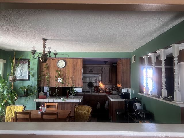 543 N Pampas, Rialto, CA 92376