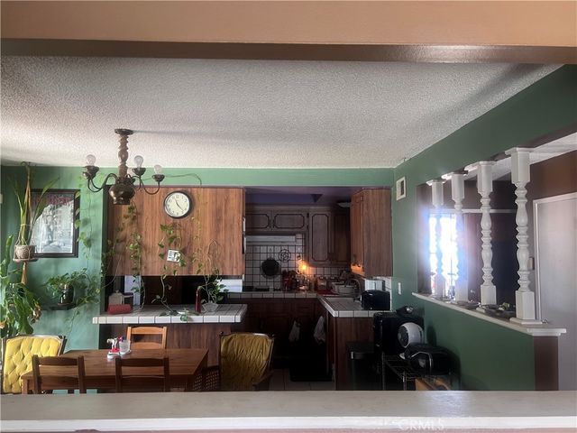 543 N Pampas, Rialto, CA 92376